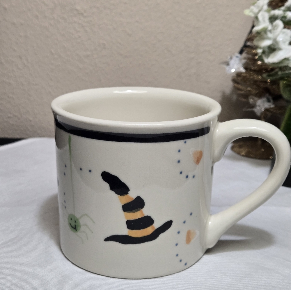 Charming Vintage Hartstone Pottery Halloween Witch Hat Mug